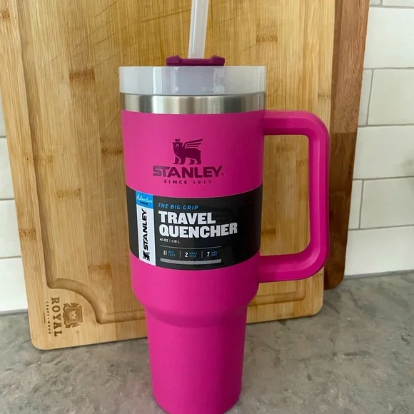 citron and pink stanley cup The 40oz Quencher H2.0 Flowstate Tumbler in Citron